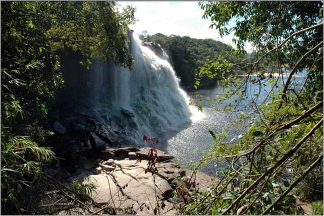 Waterfall and river en route to Angel Falls