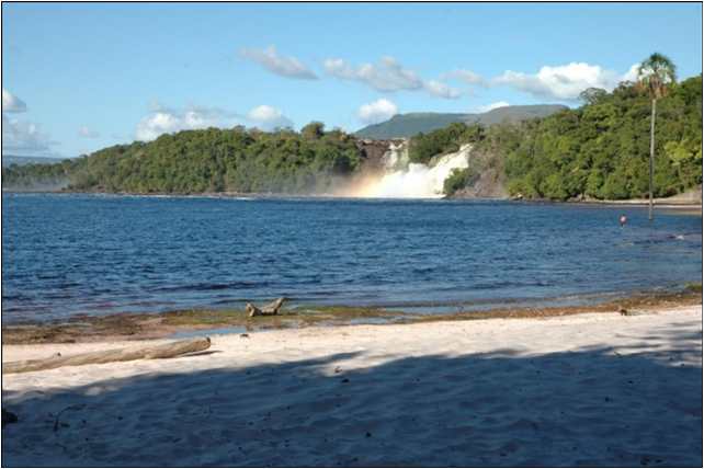 Beach and falls along river to Angel Falls