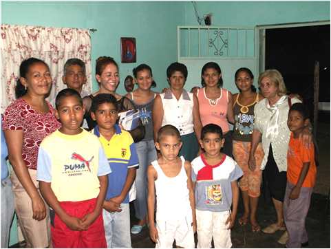 Bible study group near Puerto Ordaz, Venezuela