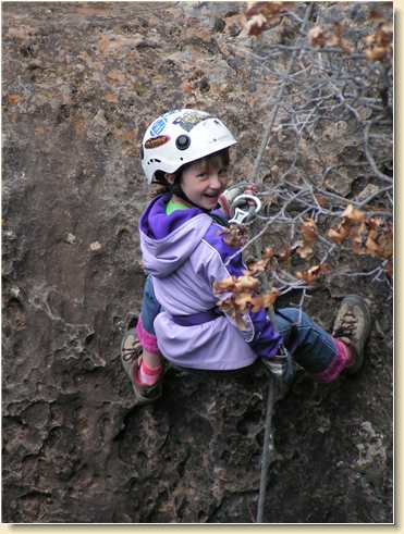 KK Medina rappelling