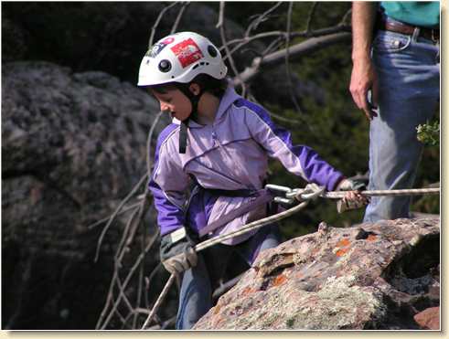 KK Medina rappelling the free-fall