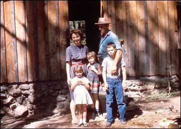 Betty, Celian, Lanita, Linda & Freddie Adams in front of their cabin in Mexico