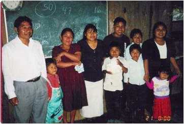 Dionisio Lpez & part of his family in San Lorenzo, Chiapas, Mexico